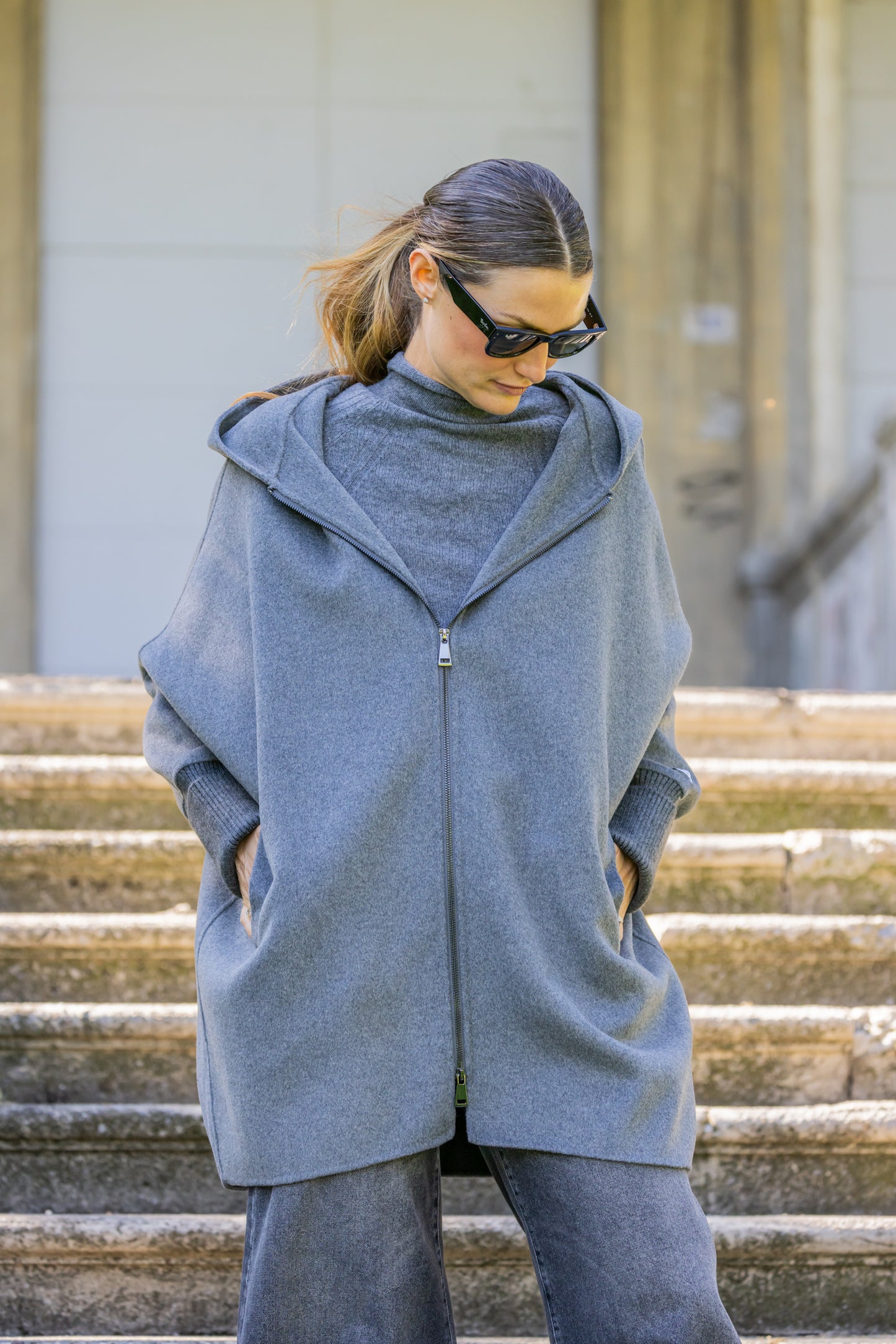 CAPPOTTO CON CAPPUCCIO